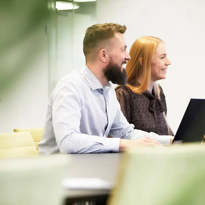 har du brug for hjælp til at finde den rigtige app til jeres Business Central? Tag fat i os med det samme.